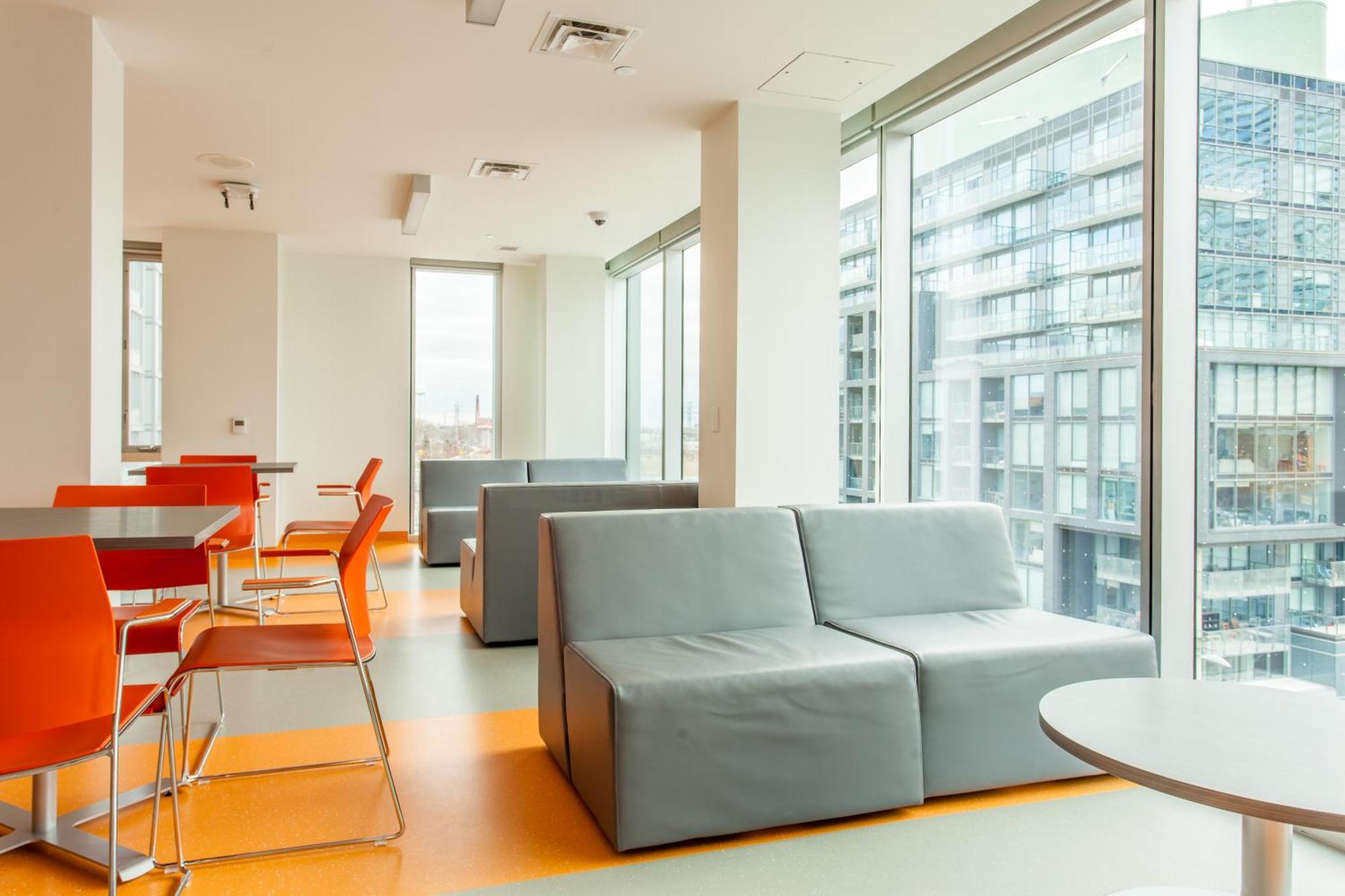 Residence & Conference Centre - Toronto Downtown Екстериор снимка