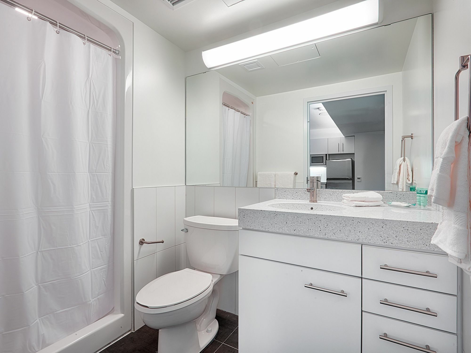 Residence & Conference Centre - Toronto Downtown Екстериор снимка